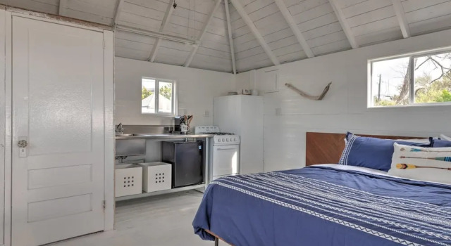 Бунгало Bungalow 6 - 1br, Water View