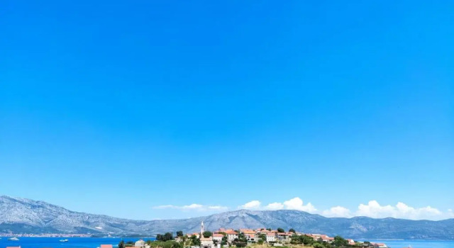 Апартаменты c 1 комнатой Lumbarda Resort Apartman F2 A2+3 za obitelji s djecom