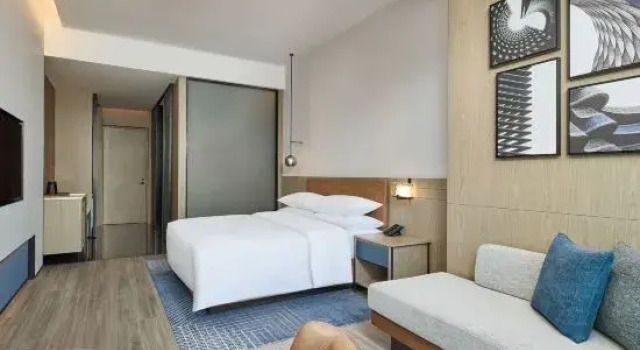 Номер Standard Four Points by Sheraton Shenzhen Bay