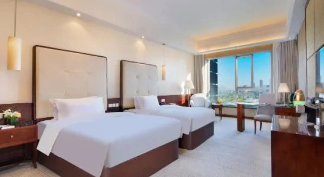 Люкс Comfort Lihua Grand Hotel