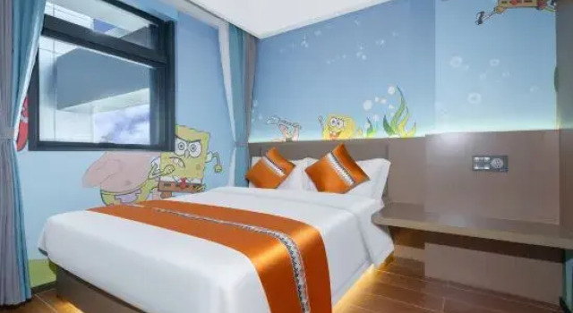 Люкс с 3 комнатами с видом на город Sanya Central Jiayue Bixuan Hotel (Qiangqing Sea Travel Duty-Free Shop)