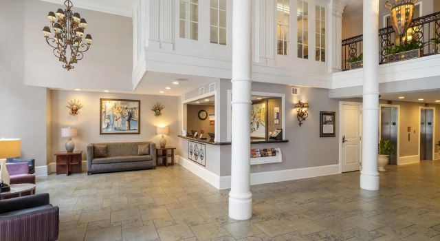 Best Western Plus St. Christopher Hotel, Забронировать Отель Новый Орлеан - деловой центр Новый Орлеан, рядом с Казино Harrah's New Orleans