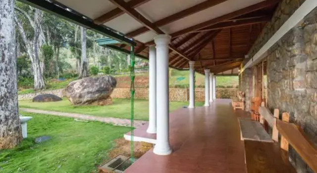 Двухместный номер Superior Neelakurunji Plantation Munnar