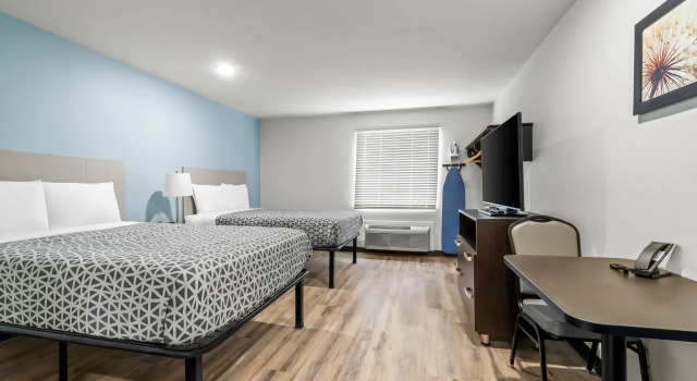Четырёхместный номер Standard WoodSpring Suites Memphis East I-40