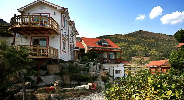 kkumebon pension, Забронировать Отель Отели Кодже с парковкой, Парковка