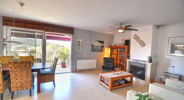 Villa Riera by Hello Homes Sitges, Забронировать Вилла Отели Сан-Пере-де-Рибес с бассейном, Бассейн