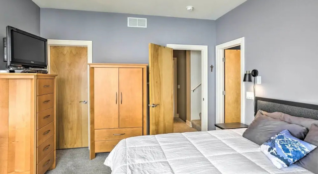 Апартаменты Downtown Condo w/ Rooftop Patio & City Views!