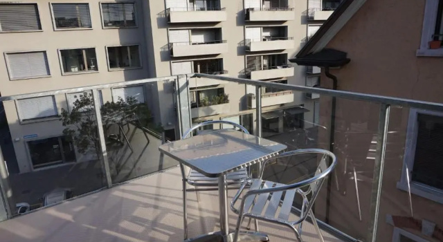 Апартаменты с балконом HITrental Altstetten Apartments
