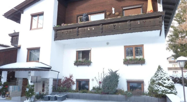 Haus Ferdinand, Prenota Hotel Hotel a Tirolo con parcheggio, Parcheggio