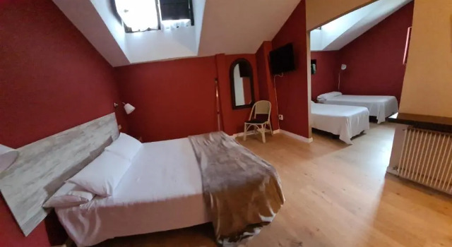 Семейный номер Standard Hotel Colegiata