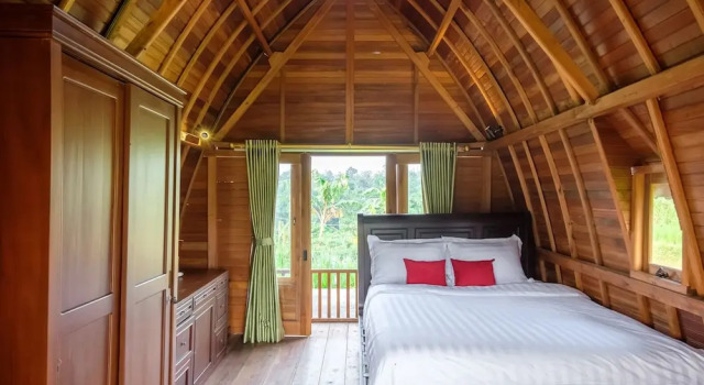 TwoSpaces Living at deRos Resort & Cafe, Bogor, Book Ferieresort 3-stjernede hoteller i Ciawi, 3*