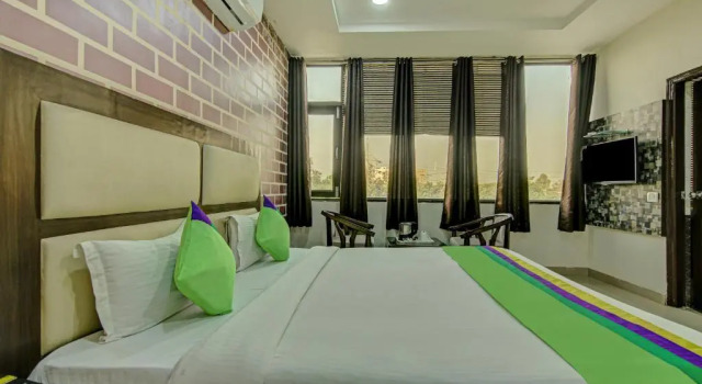 Treebo Trend Benz Mohali Phase 9, Rezervovat Hotel Hotely v Punjab s parkováním, Parkování