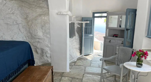 Windhouses Serifos, Rezerwuj Hotel Serifos Chora Serifos