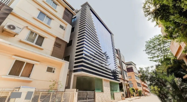 Treebo Trend Emora Hotel And Suites, Забронировать Отель Индиранагар Бангалор, рядом с Больница Манипал