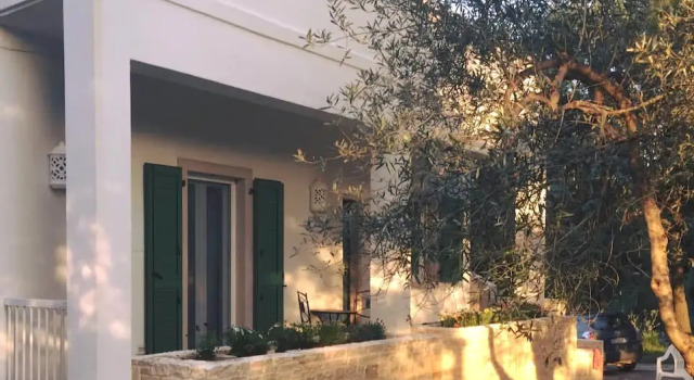 Villa Valeria B&B, Buchen Sie Bed & Breakfast Hotels in Metropolitanstadt Bari mit Parkplatz, Parkplätze