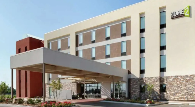 Home2 Suites by Hilton Alexandria, Забронировать Отель Отели Александрии с бассейном, рядом с CHRISTUS St. Frances Cabrini Hospital, Бассейн