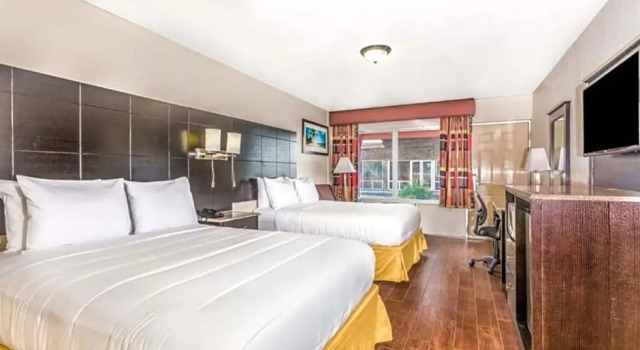 Двухместный номер Standard Econo Lodge Inn & Suites Florida City