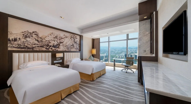 Standard Double room with city view Crowne Plaza Shaoxing by IHG