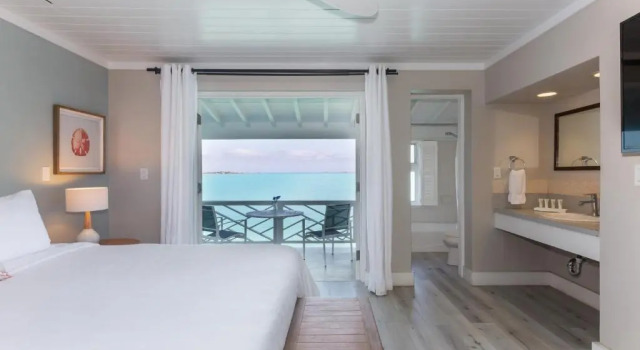 Номер Standard с видом на море Peace and Plenty Resort