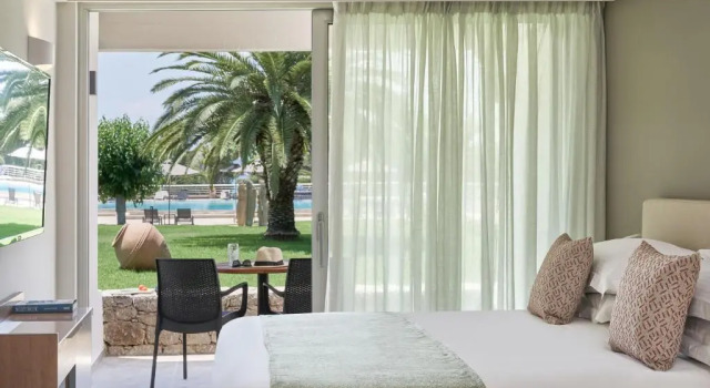 Двухместный номер Superior с видом на сад AKS Porto Heli Hotel