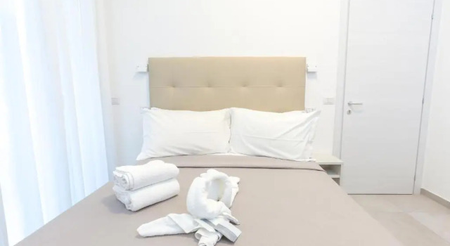 Четырёхместный номер Standard с балконом Hotel Tourist Meuble
