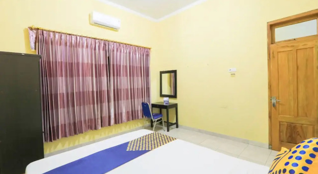 Standard chambre OYO 2440 Wallet Family Residence Syariah