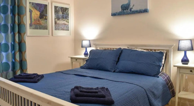 Lovely 2 Bedroom Apt in Ballater on the River Dee, Prenota Hotel Ballater 