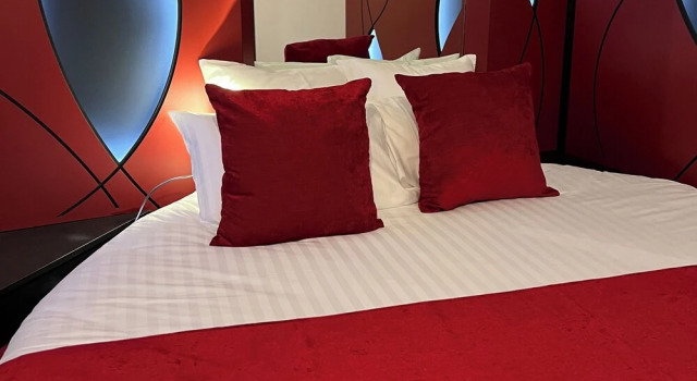 Inthemia, Varaa Hotelli Tournai 