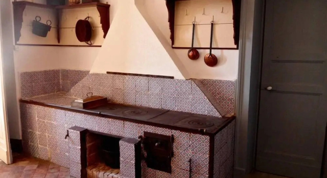 Коттедж Villa Bonaccorso - antica e maestosa villa con piscina ai piedi dellEtna
