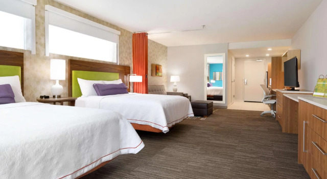Четырёхместный люкс Home2 Suites by Hilton Roanoke