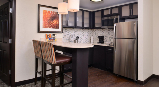 Двухместный люкс c 1 комнатой Staybridge Suites Wichita Falls by IHG