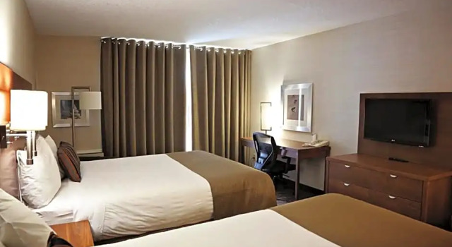 Номер Deluxe Waterfront Inn
