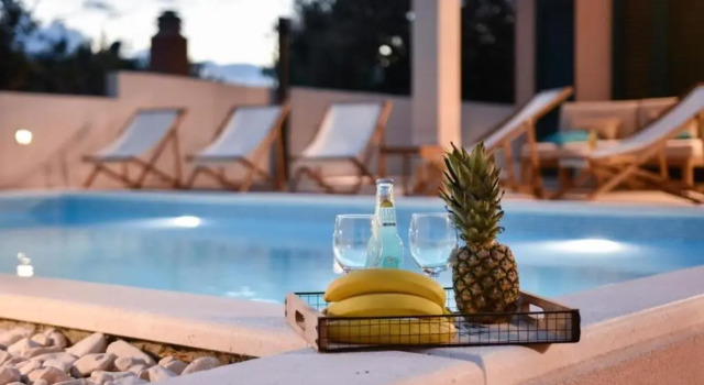 Вилла Sea Flower Beachfront Villa