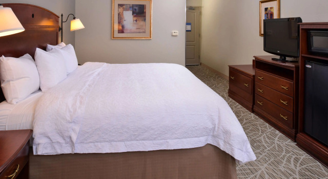 Hampton Inn by Hilton Litchfield, Buchen Sie Hotel Litchfield Illinois