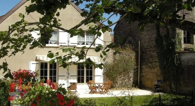 Коттедж Comfort Logis Relais de la Source
