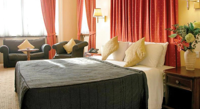North Stafford Hotel, Забронировать Отель Отели Сток-он-Трента 3 звезды, рядом с Стаффордширский университет, 3*