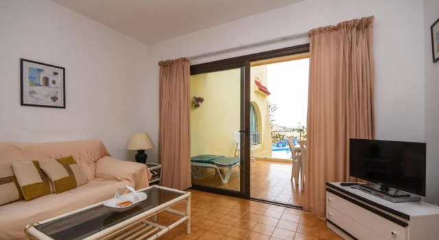 Mare Verde 68 - Two Bed, Забронировать Отель Адехе Teide National Park, рядом с Пляж Ла-Пинта