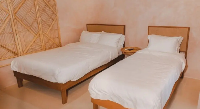 Villa Adara by Araw Residences, Book Villa Hotels in Alfonso with Parking, Parking