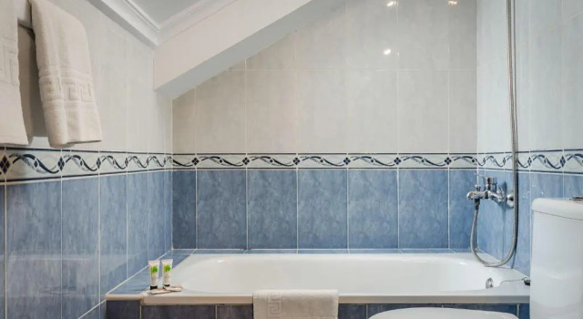 Трёхместный номер Standard Hotel Vivero 2