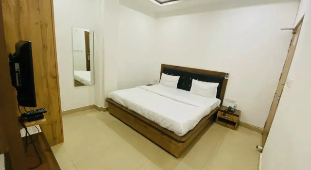 Vrindavan Inn by OYO Rooms