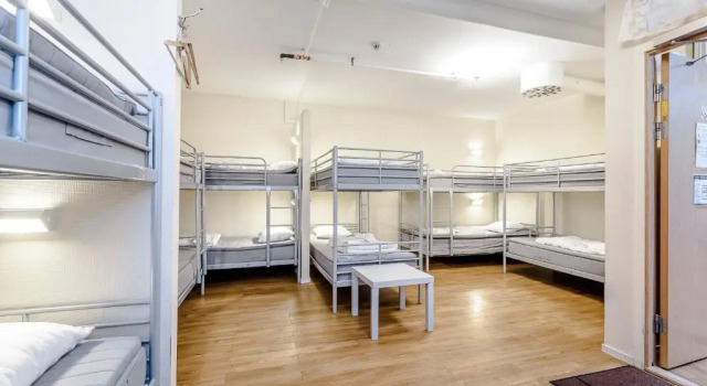 Кровать в общем номере City Hostel