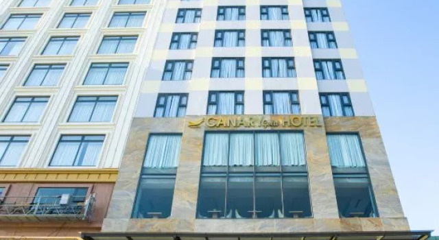 Canary Gold Hotel Quy Nhơn, Beachfront