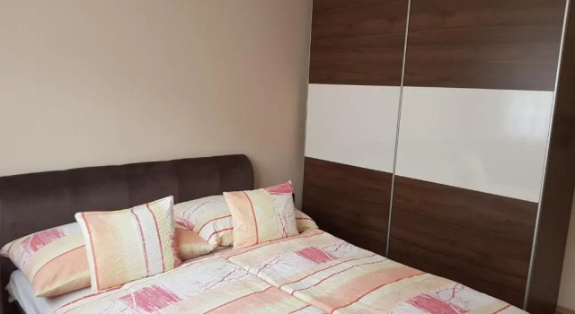 Апартаменты Henrietta Apartmanház