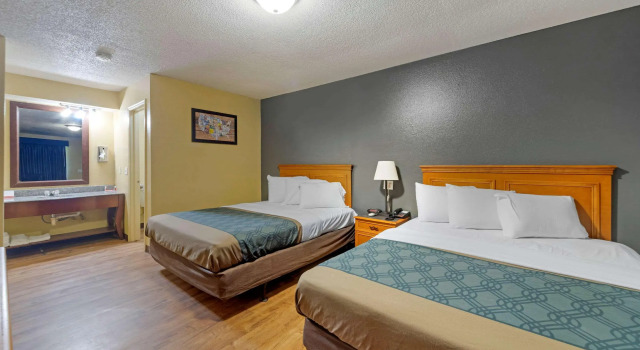 Econo Lodge Pryor