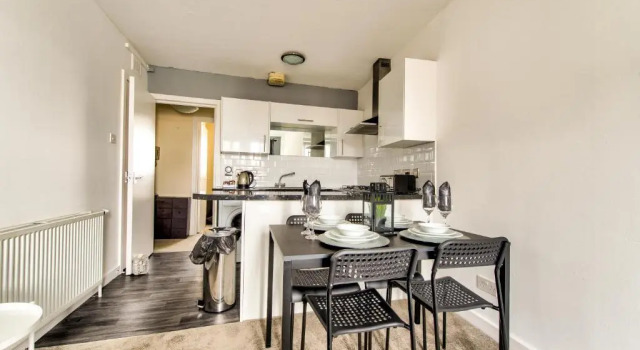 Апартаменты No.5 Serviced Apartment