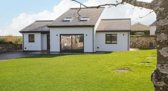 Zephyr, Book Vacation Home Mawgan Cornwall