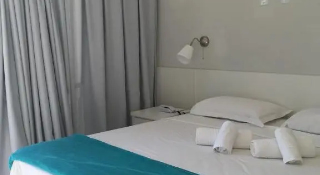 Трёхместный люкс Florinn Praia Hotel