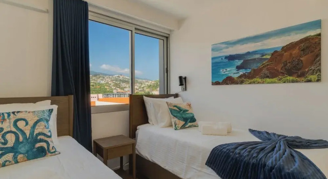 Pearl Retreat by Holiday Rental Madeira, Забронировать Отель Отели Камара-ди-Лобуш 3 звезды, 3*