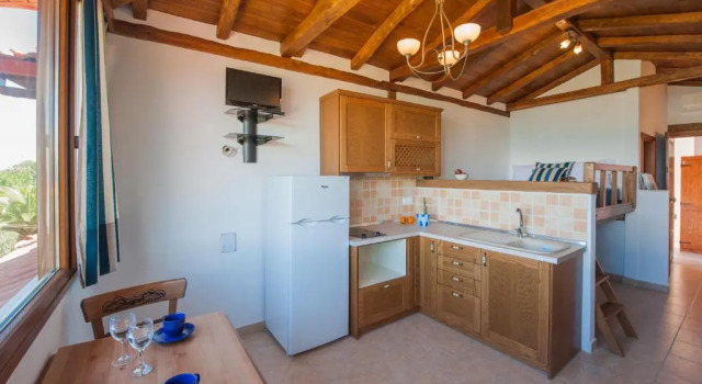 Студия Kamares House Apartments & Studios