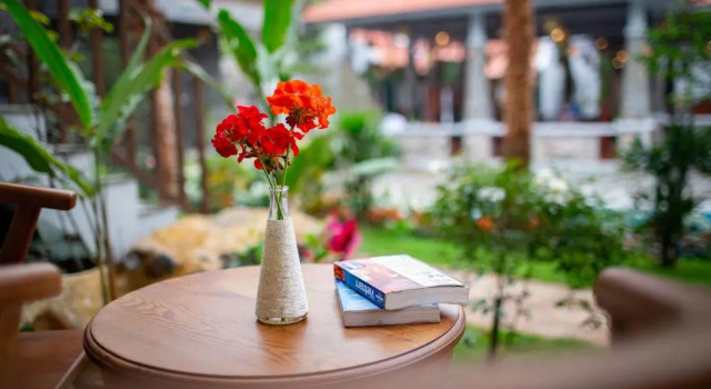 Двухместный номер Deluxe с видом на бассейн Khách xá Bái Đính - Bai Dinh Guest House